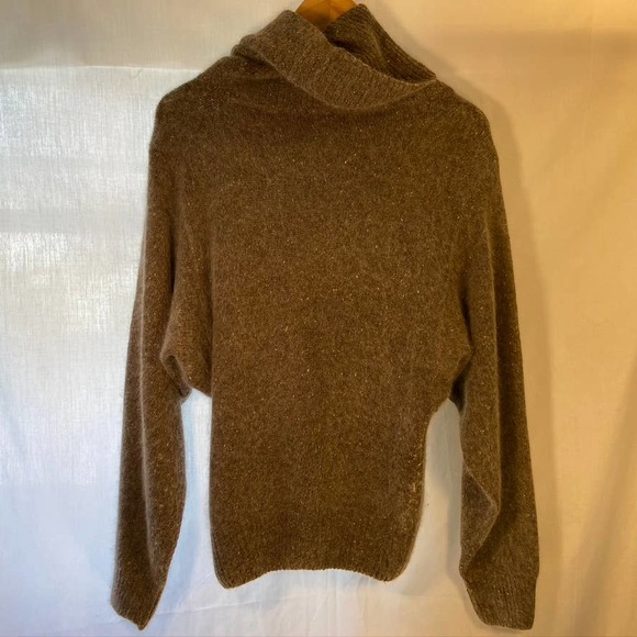 Design Group Sweater Silk Angora Rabbit Hair Lambs Wool Blend Gray Turtle Neck - Picture 6 of 7